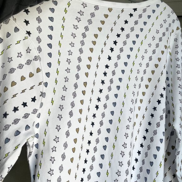 Roller Rabbit x Peloton Limited Edition Print Pajama Top Size L Hearts Stars - Picture 11 of 15